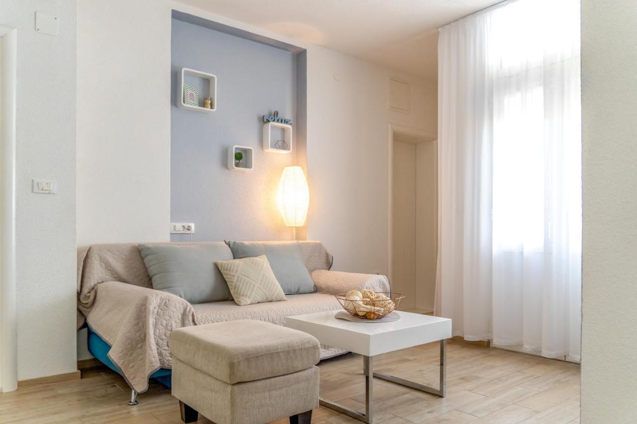 Apartment Arya Makarska Extérieur photo